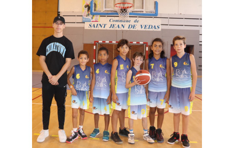 U11M