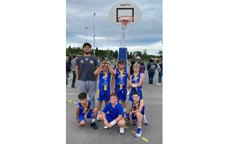 U11M  
